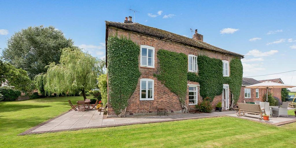 Brayne Hall Farmhouse and Annex, Worleston, Nantwich Rurtal Property
