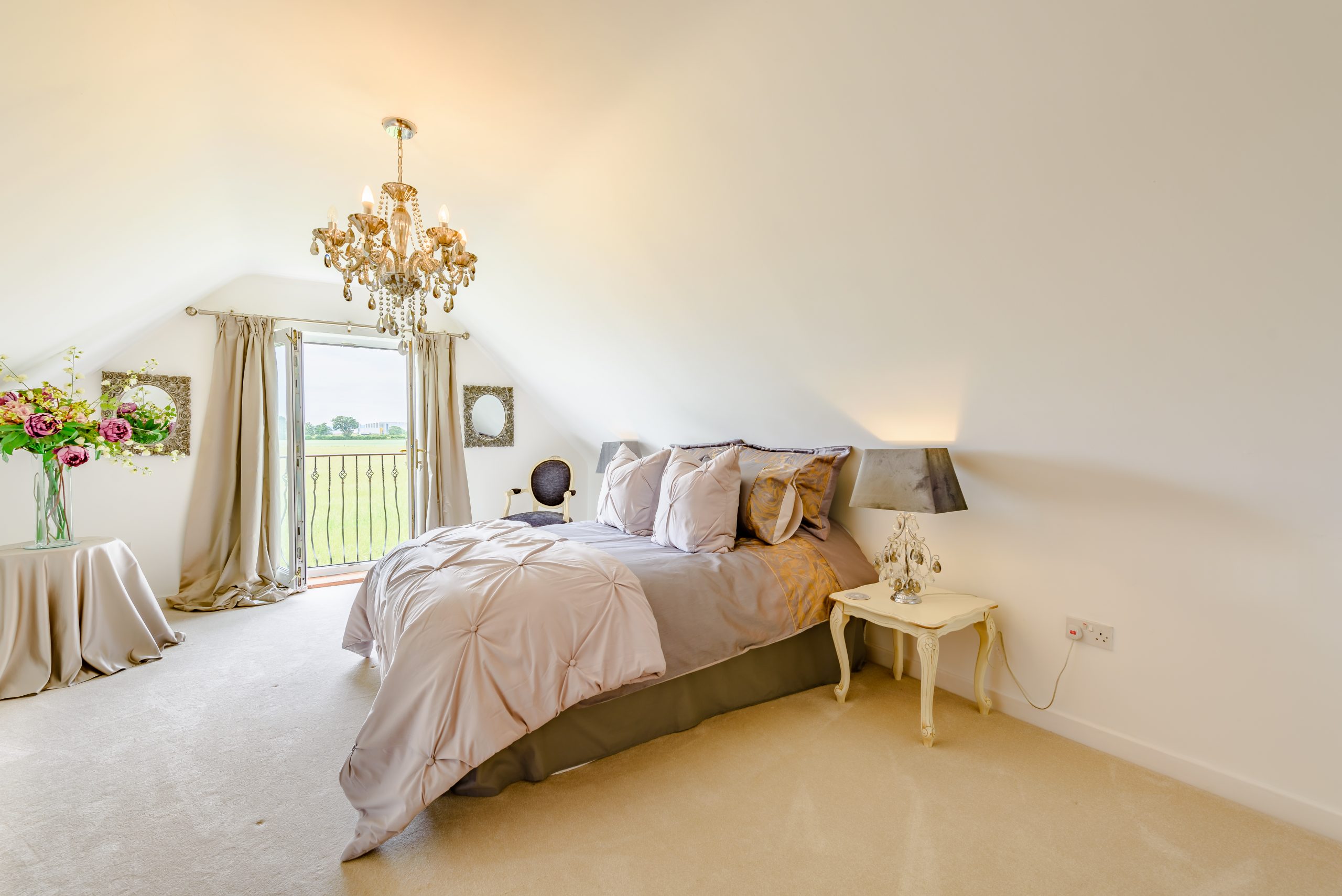 Crofters Cottage, Deeside Lane, Sealand Road, Chester, CH1 6BB Rurtal