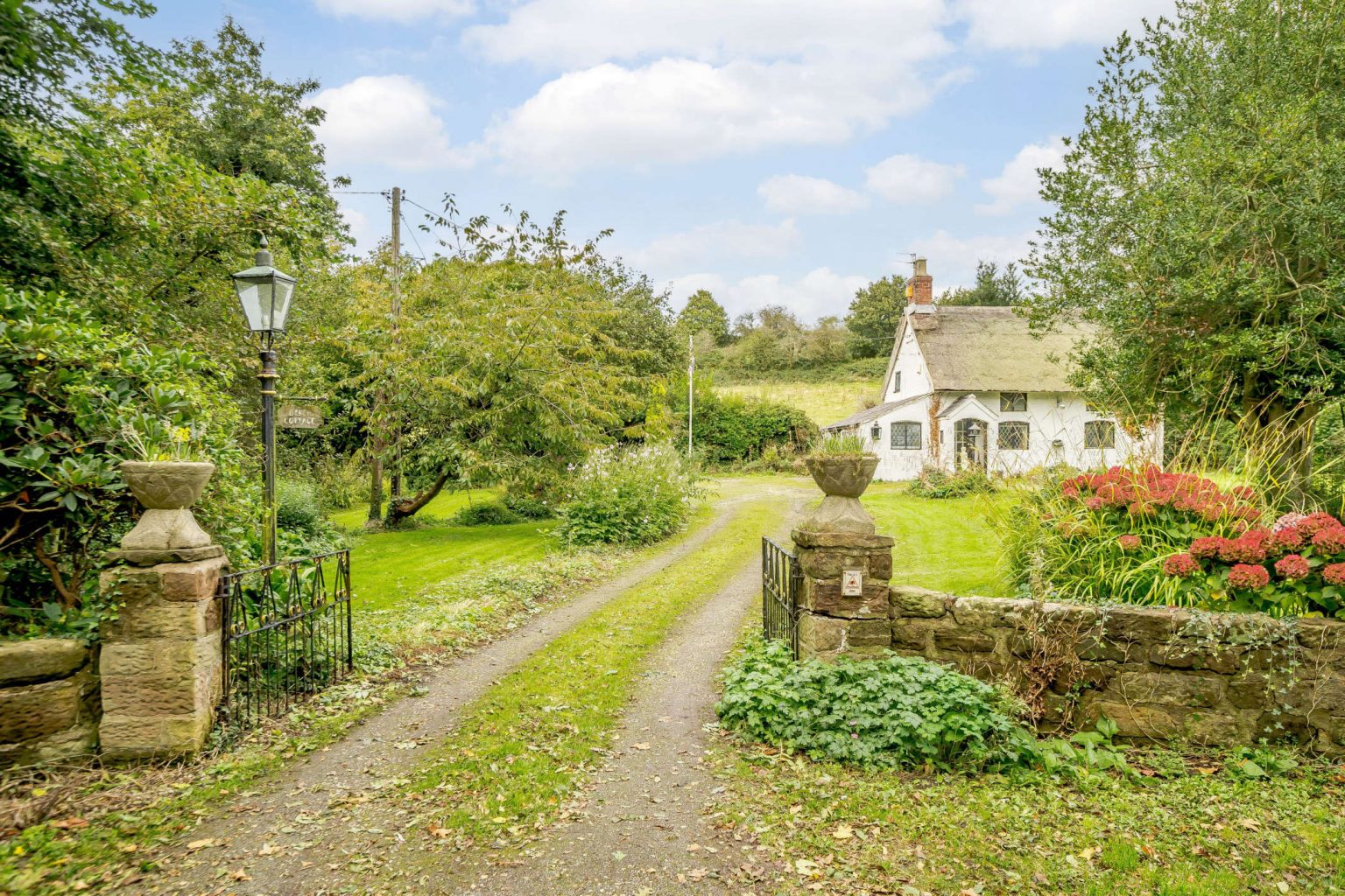 Birch Cottage, Back Lane, Alvanley, Cheshire WA6 9AW Rurtal Property
