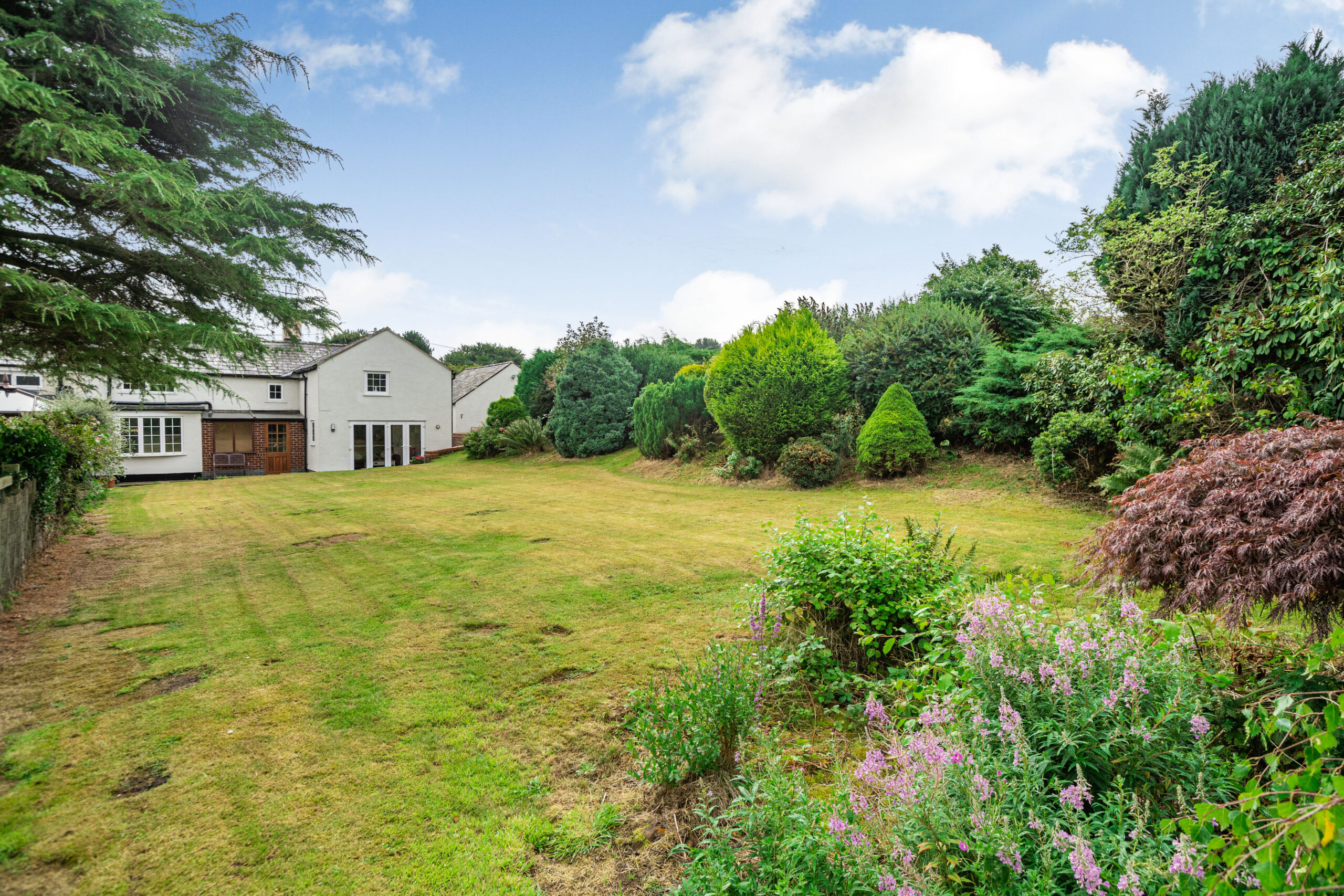 Newton Hollows, Newton Hollows, Frodsham, Cheshire, WA6 6JA Rurtal Property, Land & Business