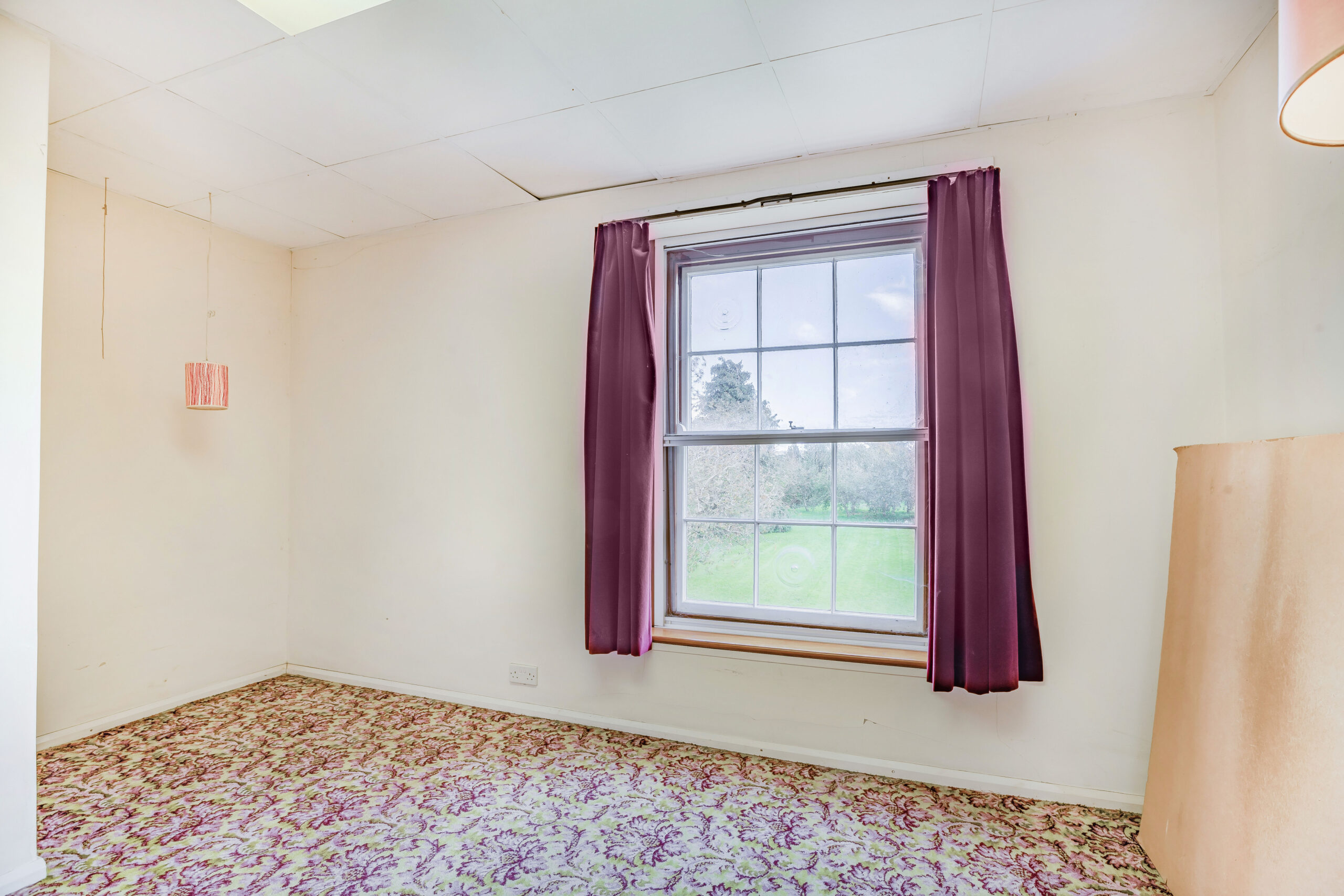 Lodge Heyes, Shay Lane, Tarvin, Cheshire, CH3 8NN Rurtal Property