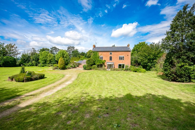 Wood Farm House, Deeside Lane, Sealand, Chester, CH1 6BP