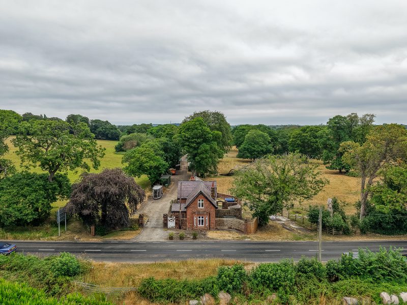 Rocklands Lodge, Thornton Common Road, Thornton Hough, Wirral, CH63 4JU