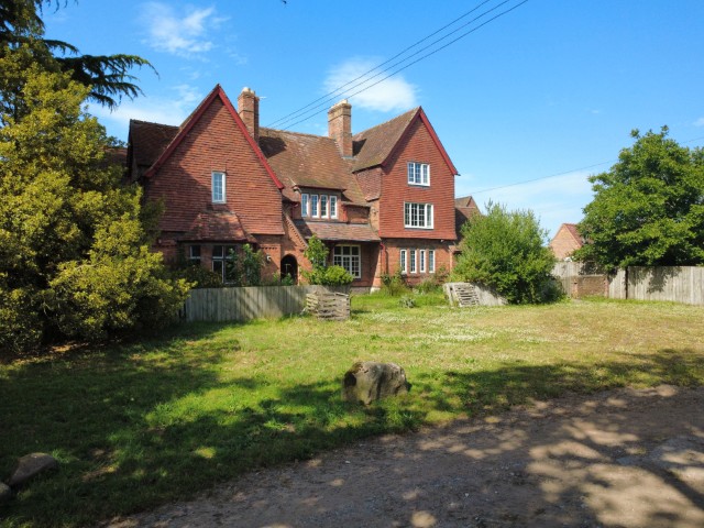 RIDLEY FARM, WREXHAM ROAD, RIDLEY, NR TARPORLEY, CW6 9SB